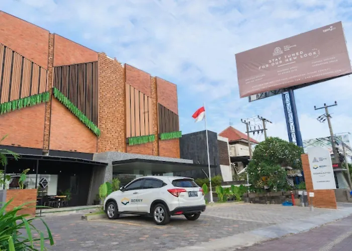 Berry Biz Hotel Seminyak