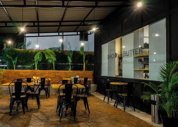 Berry Biz Seminyak