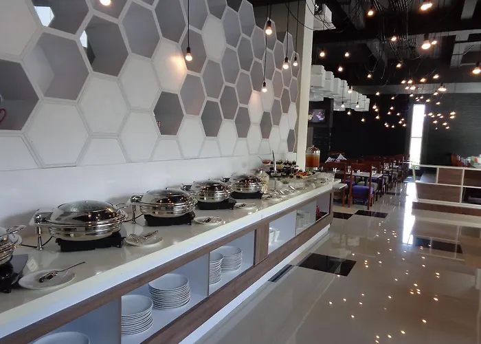 Berry Biz Hotel Seminyak
